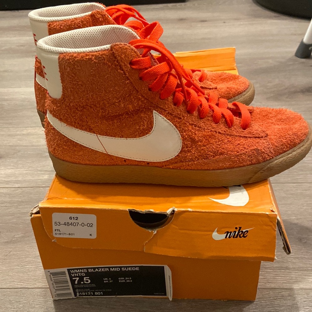 Suede orange Nike blazers